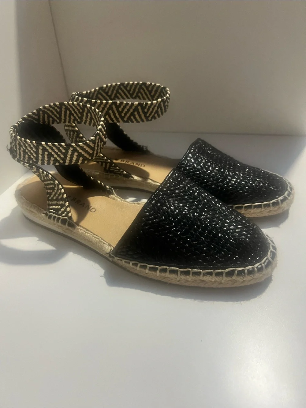 Lucky Brand Renka Black Leather Espadrille Ankle Strap Sandals Boho Chevron